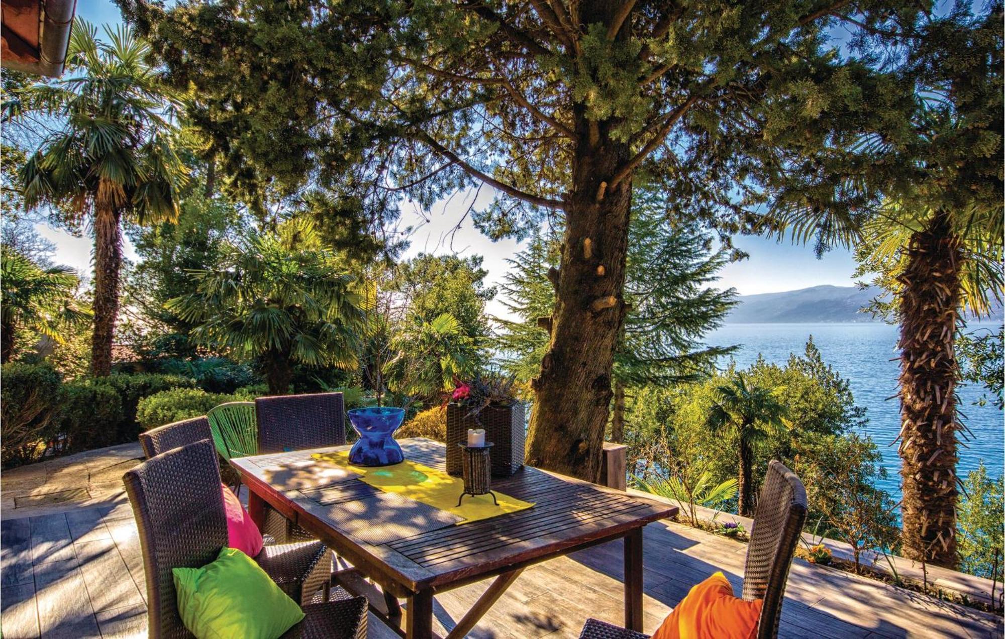 Lovely Apartment In Rijeka With House Sea View Kültér fotó