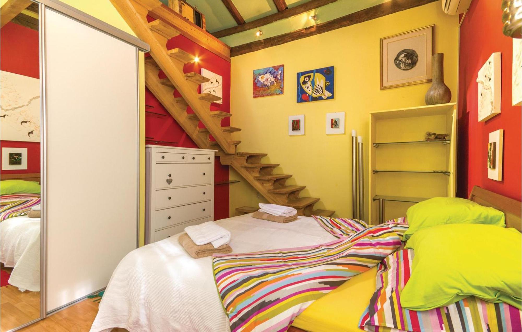 Lovely Apartment In Rijeka With House Sea View Kültér fotó